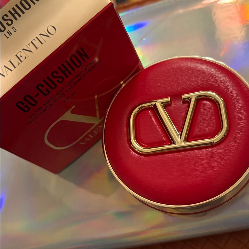 Valentino GO Cushion FOUNDATION - NEW Sealed in BOX